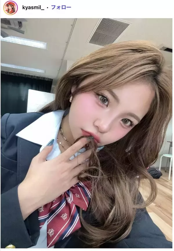 「イッテQ！」新メンバー候補生で話題“きゃすみる”辻加純、大胆スリットから美脚全開 姉の結婚式でのドレス姿に「攻めてる」「着こなせるスタイルがすごい」とファン絶賛