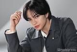 「中島健人「セクシー」の裏にあった葛藤 “切っても切れない宿命”受け入れ見極める時代へ【「ラブ≠コメディ」インタビュー】」の画像1