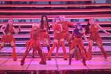 「【紅白本番】HANA＆ちゃんみな、8人でテレビ初歌唱「ノノガ」最終審査と重なるステージにファン感涙「皆で歌ってくれてありがとう」「選曲が激アツ」」の画像1