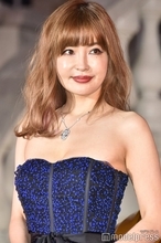 平子理沙、ミニスカのテニスウェアで堂々美脚披露「さすが」「憧れのスタイル」と反響