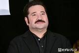 「人気俳優、元宝塚歌劇団トップスターの妻と夫婦ショット公開「圧倒的な存在感」「穏やかな2人の表情が最高」の声」の画像1