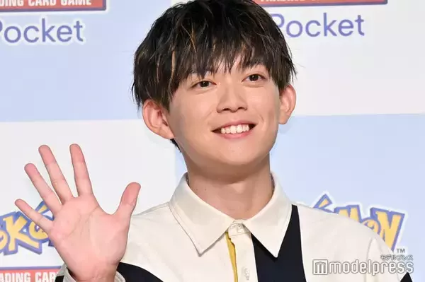 松丸亮吾「お互い兄が有名人同士、似た境遇」人気アーティストと2ショット「両思いでほっこり」「弟組可愛い」の声