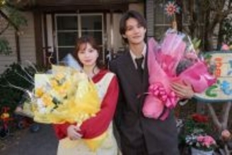 「ESCAPE」W主演・桜田ひより＆佐野勇斗がクランクアップ “衣装が意味すること”最終回で明らかに【コメント】