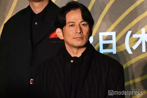 岡田准一、壮絶なアクション撮影で流血ハプニングも「監督と“活かそう”と」【イクサガミ】