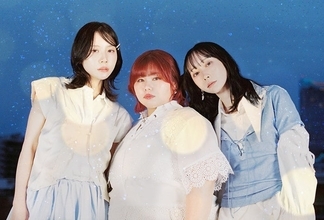 くれまぐ、制服卒業しアーティスト活動始動「Kuremag＿」としてHump Back林萌々子作詞のシングルリリース
