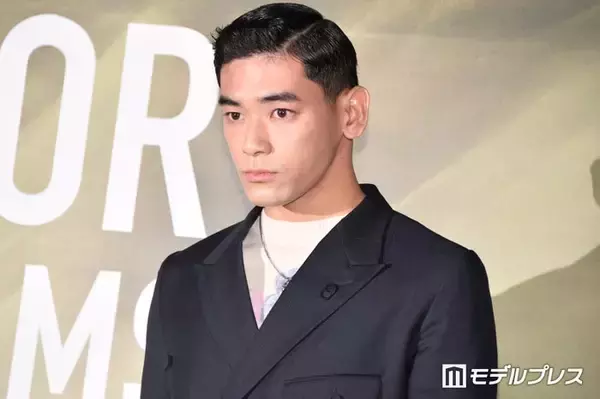 本木雅弘の息子・UTA、妹の誕生日に幼少期2ショット披露「面影がある」「ぎゅっと寄り添ってるの尊い」