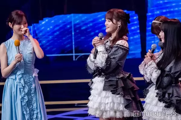 指原莉乃、作詩賞受賞の＝LOVE「とくべチュ、して」ステージ見守り涙「本当に幸せです」【第67回輝く！日本レコード大賞】