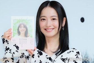 佐々木希“NGなし”ありのまま語ったフォトエッセイに手応え 芸能生活20周年は「奇跡だなと思います」【Natural】