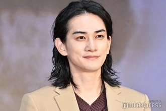 町田啓太、入れ墨びっしり＆金髪姿で印象ガラリ 役オフショットに「驚いた」「筋肉とタトゥーが美しい」と反響