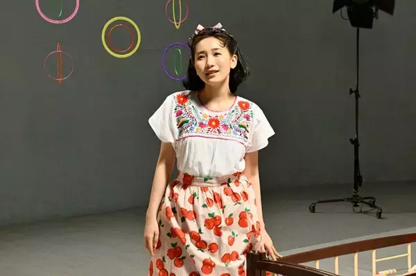 幾田りら、実写映画初出演決定＆日本レコード大賞受賞の歌手・梓みちよ役 岡田准一主演「SUKIYAKI」で挑戦