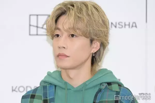 コムドットゆうた、母たちとの韓国旅行ショットに「素敵な親孝行」「憧れる」と反響