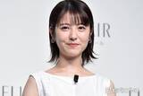 「浜辺美波、美肌輝くノースリーブ姿で26歳誕生日を報告「肌綺麗すぎます」「見惚れちゃう」とファン悶絶」の画像1