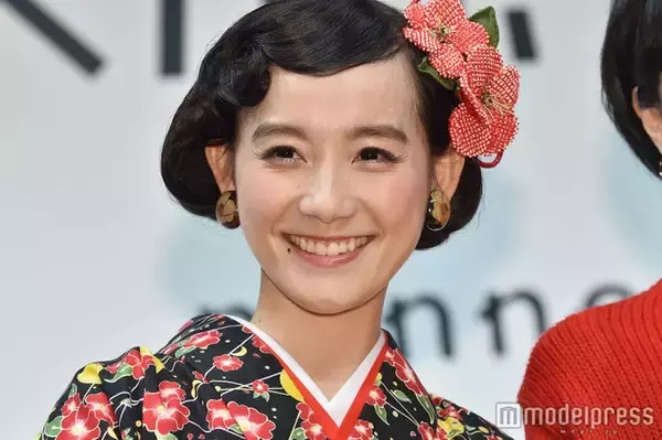 篠原ともえ、19歳大学生当時の写真公開「個性爆発」「シノラー発見」懷かしむ声