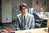 「石原さとみ主演「ポリティカルパン」高橋一生が皮肉屋なエリート議員役 金庫番として主人公とスリリングな騙し合い」の画像1
