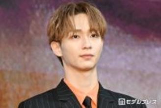 実写化「ブルーロック」出演話題の野村康太、兄・大貴＆弟とのディズニー満喫3ショット公開に反響「イケメンオーラダダ漏れ」「3人とも脚長すぎ」の声