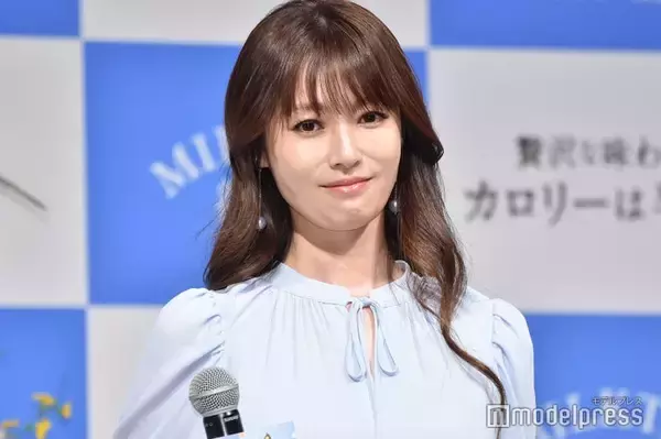 深田恭子、父親との相合い傘ショット公開「かっこよすぎる」「おしゃれで絵になる」反響相次ぐ