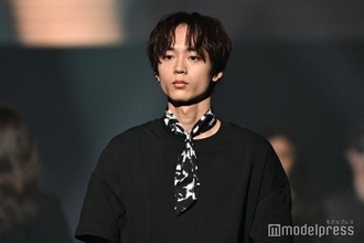 水沢林太郎、モノトーンコーデで大人な雰囲気「かっこいい」「見惚れた」と反響続々【TGC広島2025】