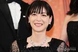 「上野樹里、ショーパン×黒タイツで美脚際立つ「着こなしお洒落」「スタイル抜群」と反響」の画像1