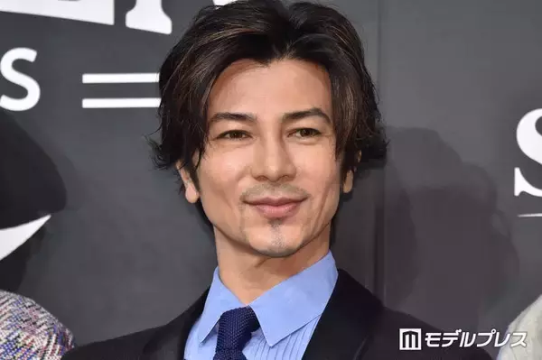 武田真治、22歳下の妻・静まなみと“夫婦初共演”2ショット動画公開「ずっとまなみさん見つめてて素敵」「雰囲気が最高」の声