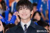 「高橋文哉、俳優業における“エゴ”語る「自分を見失いそうになることがよくある」【ブルーロック】」の画像1
