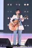 「山本彩「365日の紙飛行機」弾き語りで会場魅了 NMB48時代以来10年ぶり「関コレ」出演に喜び【関コレ2026S/S】」の画像1