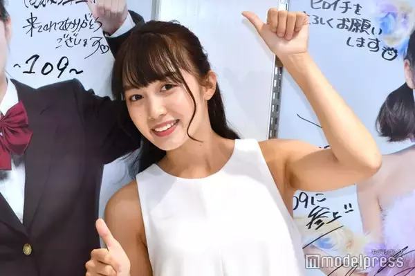 “ウルトラ美女”黒木ひかり、キャミ姿でタイ満喫「色っぽい」「リゾートモード可愛すぎる」と反響