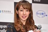 「3児の母・川崎希「イヤイヤモード」からご機嫌戻った娘顔出し公開「泣いちゃった後でも美人さん」「お目々くりくり」と反響」の画像1