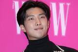 「BTS・RM、運転免許証公開「めちゃくちゃイケメン」「この写りはさすが」と反響」の画像1