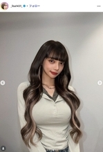 渡辺リサ「アナユキ姉妹さん達」ドレス姿の娘たち公開「可愛すぎる」「お姫様みたい」と反響