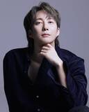 「デビュー21周年突入“永遠のマンネ”キム・ヒョンジュン「変わらないものを守りたい」ソロライブでグループ楽曲中心にした理由 自作曲に込めた渇望と悩みとは【モデルプレスインタビュー】」の画像1