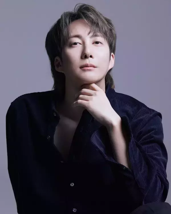 デビュー21周年突入“永遠のマンネ”キム・ヒョンジュン「変わらないものを守りたい」ソロライブでグループ楽曲中心にした理由 自作曲に込めた渇望と悩みとは【モデルプレスインタビュー】