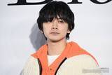 「北村匠海、意外な学生時代を告白「ビターな思い出ばかりです」カジュアルルックで登場【ディオール バンブーパビリオン】」の画像1