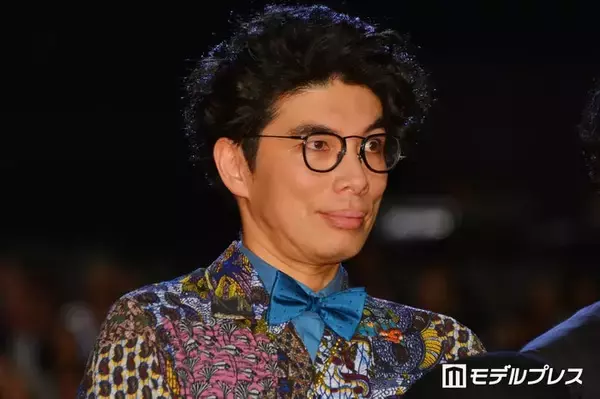 片桐仁、15歳次男との2ショット公開「そっくりで二度見した」「遺伝子が強い」の声