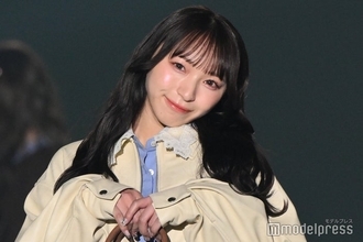 SWEET STEADY塩川莉世、ミニ丈シャツワンピ×カーディガンで春先取り キュートな表情で魅了【TGCしずおか2026】