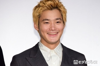 野村周平、肉体美際立つ上裸ショットにファン悶絶「綺麗な筋肉の付き方」「かっこよすぎる」
