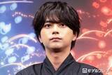 「timelesz佐藤勝利、アニメ映画初主演・初のアフレコは「海外に来たみたいな感覚」共演女優からは絶賛の声【君と花火と約束と】」の画像1