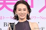 「北川景子、美を保つために20年以上続けていること 美肩輝くドレス姿で登場」の画像1