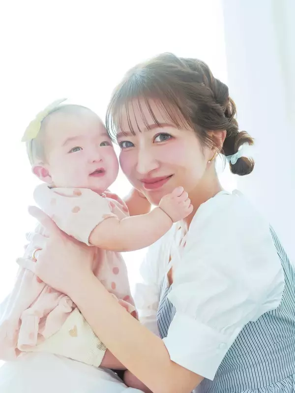 辻希美の第5子・夢空ちゃん、初雑誌撮影 親子で「ひよこクラブ」表紙登場