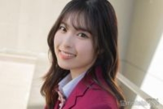 「今日好き」村谷はるな、黒タイツで美脚透ける ディズニコーデに反響「大人っぽくて綺麗」「センター分け似合ってる」