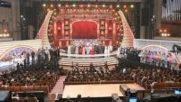 【紅白本番／写真特集】ミセス・キンプリ・AKB48・Perfumeらパフォーマンス 司会は綾瀬はるか・有吉弘行・今田美桜ら