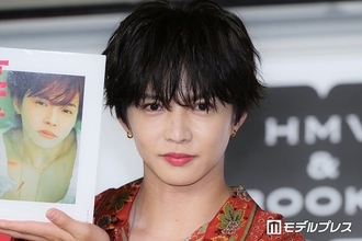 FANTASTICS佐藤大樹、写真集を見られるのが“ものすごく恥ずかしい”相手とは「裸の僕を見てもらう機会が最近はない」【In Motion】