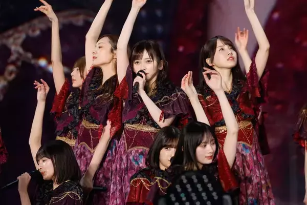 乃木坂46、初の東京ドーム3DAYS公演 テーマに沿って14年間の歴史辿る【14thバスラ／DAY2セットリスト】