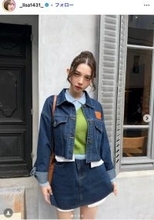 広島カープ小園海斗選手の妻・渡辺リサ、美肩輝くボーダートップス姿に反響「スタイル良すぎ」「大人可愛い」