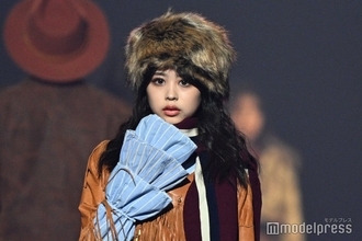 カジサック長女・梶原叶渚、個性派スカートから美脚チラリ「大人っぽい」「何でも似合う」と反響続々【TGC広島2025】