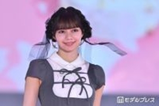 CANDY TUNE南なつ、フェイスシール姿がキュート【ガルアワ2026SS】