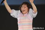 「フォーリンラブ・バービー「外を歩いていたら夫が手を握ってきてゾクッ」手繋ぎショットに「ラブラブ」「仲良し夫婦で素敵」の声」の画像1