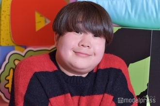 夜のひと笑い・こう、復縁した恋人とUSJデート「お似合いの2人」「ハリポタコーデ似合ってる」の声