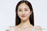 「堀田茜「久しぶりに強めメイク」雰囲気ガラリの写真披露「目力ハンパない」「カッコいい」と反響」の画像1