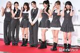 「ME:I、7人がシックな衣装で登壇 KEIKOがコラボしたいアーティスト告白【KCON JAPAN 2026／レッドカーペット】」の画像1
