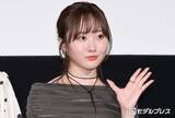 「本田望結、ミニ丈トップスから美ウエストちらり「引き締まってる」「大人っぽい」と反響」の画像1